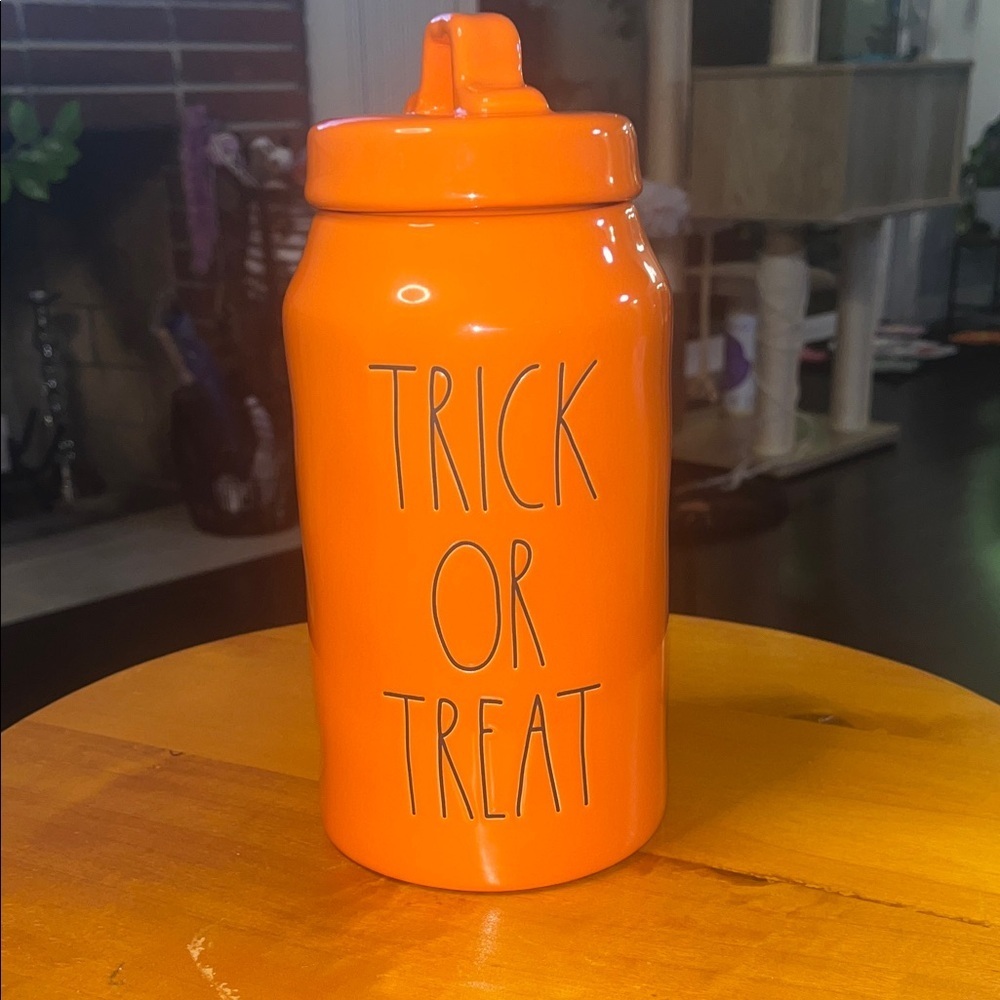 Rae Dunn Orange Halloween TRICK OR TREAT Canister NWT 2020